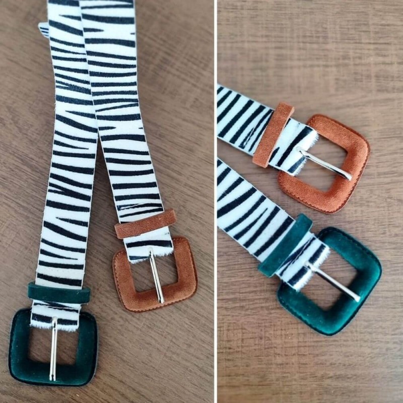 Cinto Animal Print Zebra com Fivela Colorida