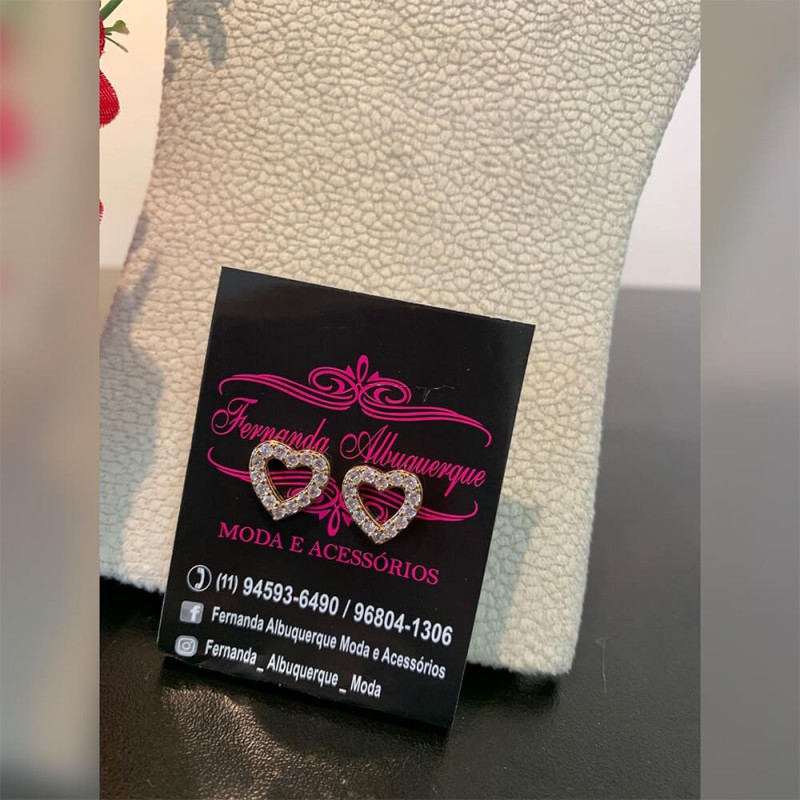 Colar Dourado Pingente em Coração Cravejado com Brinco