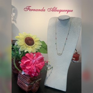 Colar Dourado Pingente em Olho Grego com Pedras Co...